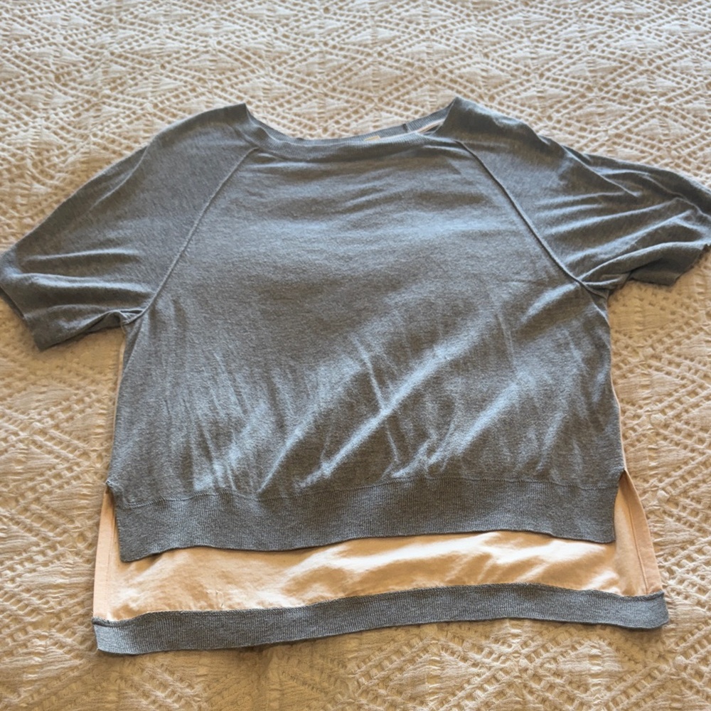 Anthropologie Gray and Cream Short Sleeve Top